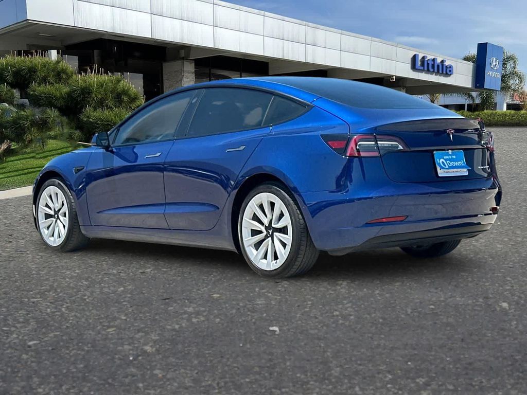صورة 7 لـ 2022 Tesla MODEL 3 LONG RANGE