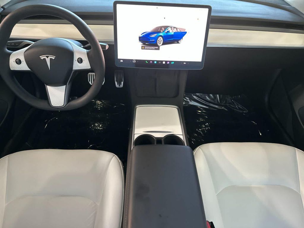 صورة 4 لـ 2022 Tesla MODEL 3 LONG RANGE