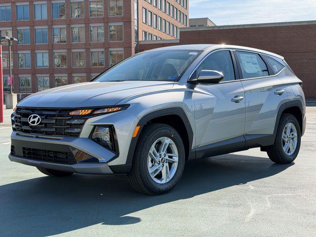 New 2026 Hyundai TUCSON SE