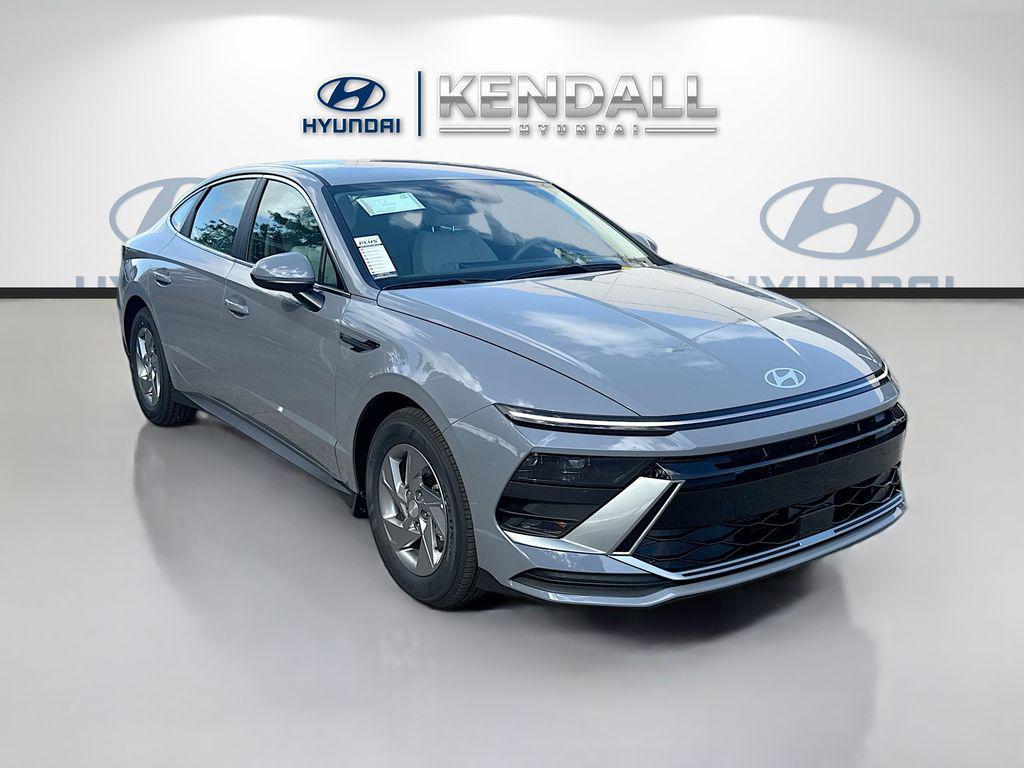 New 2026 Hyundai SONATA SE