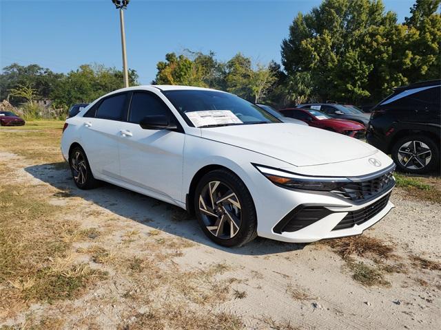 New 2025 Hyundai ELANTRA SEL Sport
