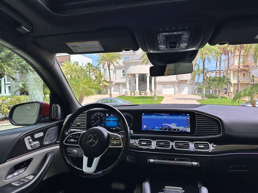 2021 Mercedes-BENZ GLS MAYBACH — фото 13