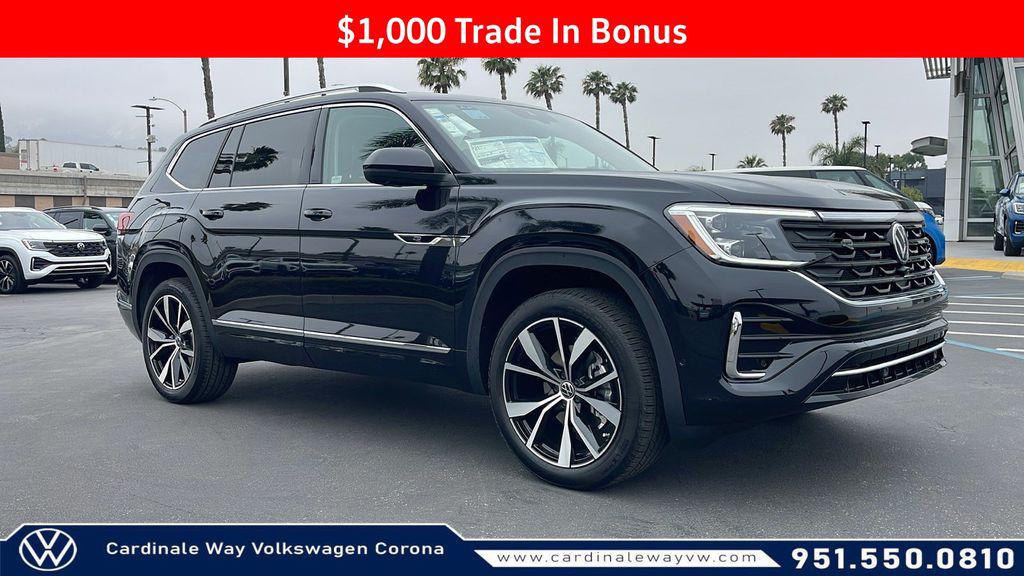 New 2025 Volkswagen Atlas 2.0T SEL Premium R-Line 4MOTION