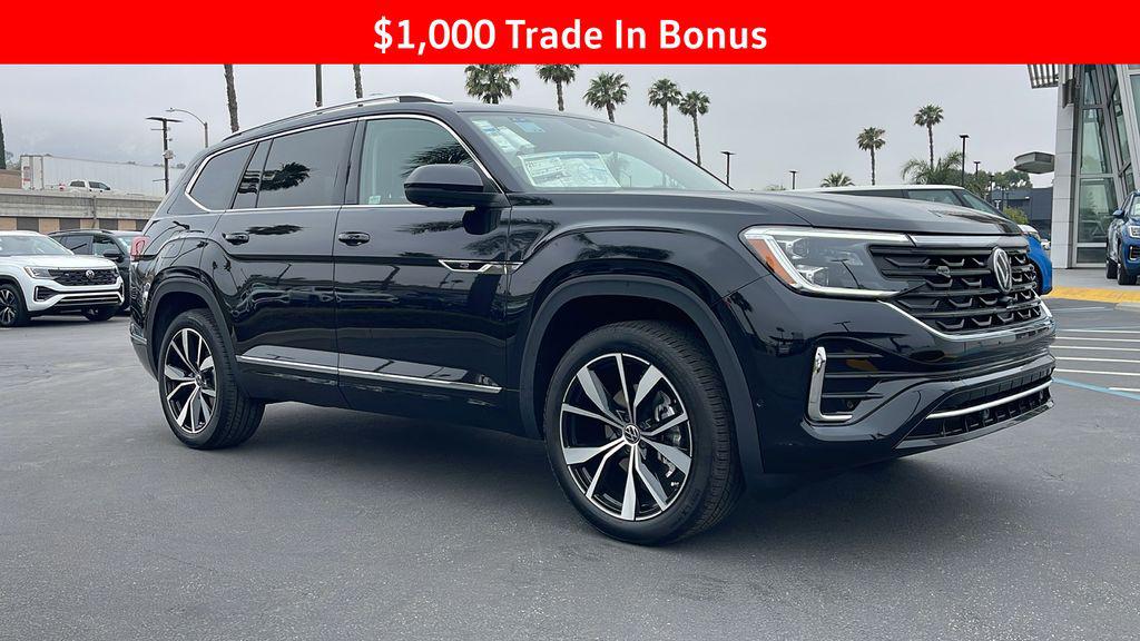 New 2025 Volkswagen Atlas 2.0T SEL Premium R-Line 4MOTION