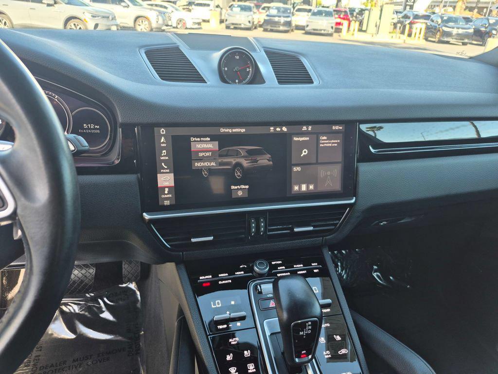 2021 Porsche CAYENNE — миниатюра 17