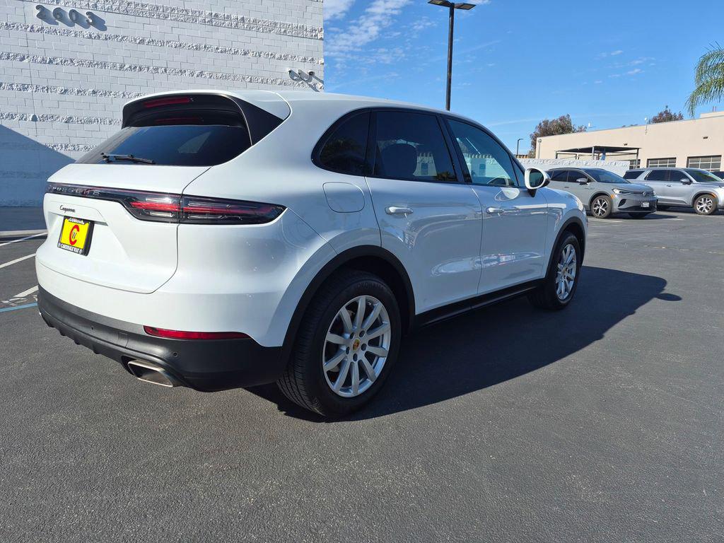 صورة 6 لـ 2021 Porsche CAYENNE