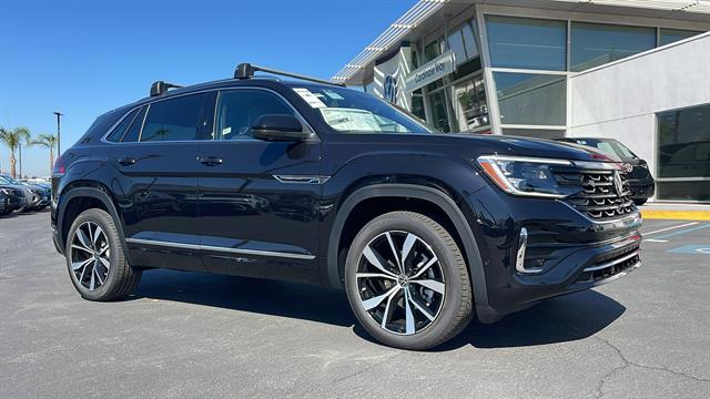 New 2026 Volkswagen Atlas Cross Sport 2.0T SEL Premium