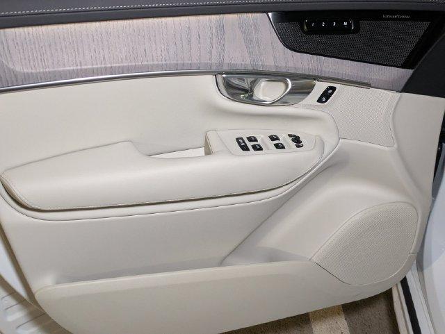 2026 Volvo XC90 B6 ULTRA 7-SEATER 缩略图 11