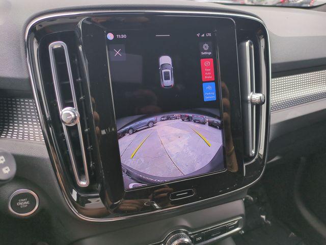 2023 Volvo XC40 B5 PLUS DARK THEME — миниатюра 22
