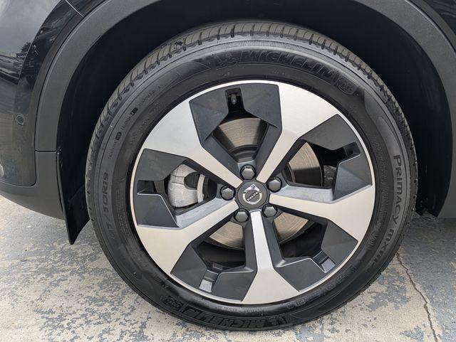 2025 Volvo XC40 B5 PLUS DARK THEME 照片 10