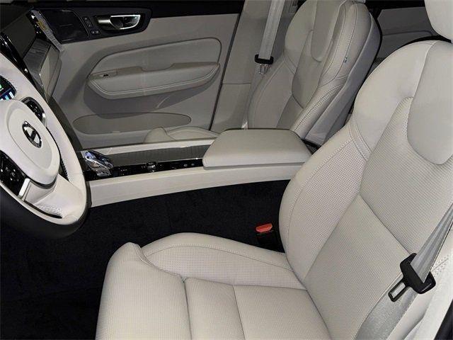 2025 Volvo XC60 B5 ULTRA 缩略图 20