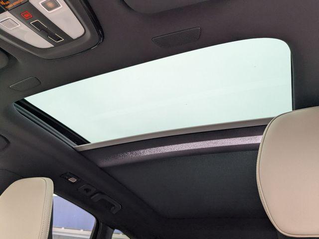 صورة مصغرة 15 لـ 2026 Volvo XC60 B5 PLUS