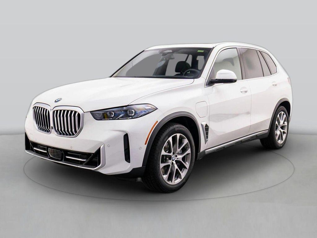 New 2026 BMW X5 PHEV xDrive50e