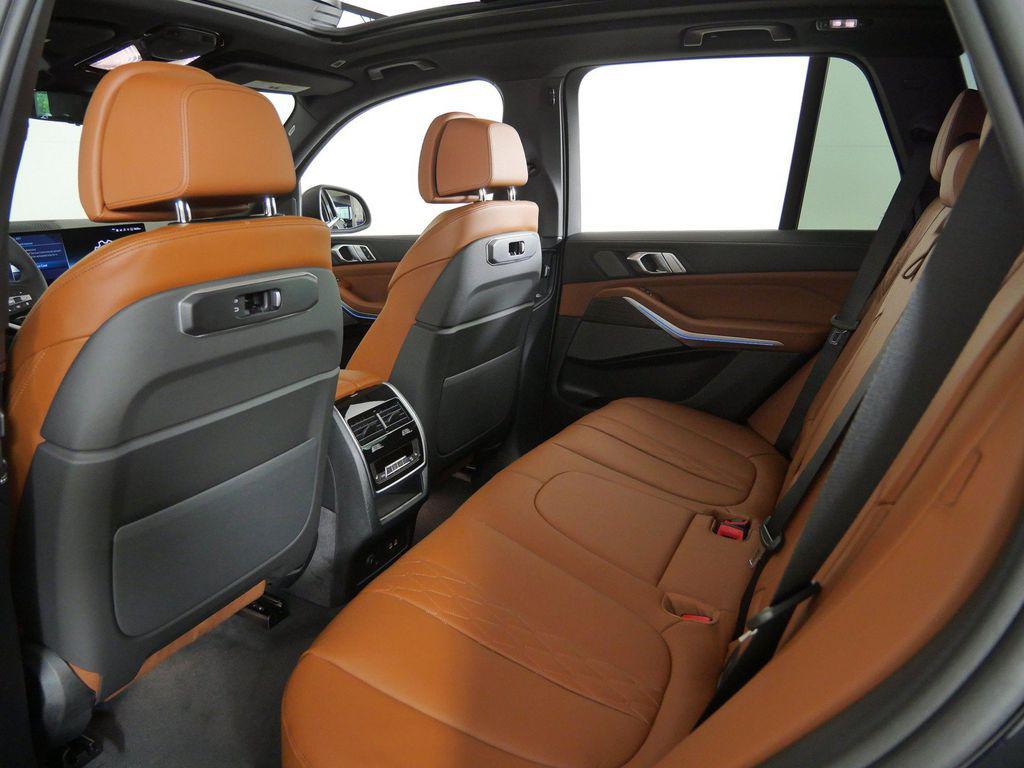 2026 BMW X5 PHEV XDRIVE50E thumbnail 32
