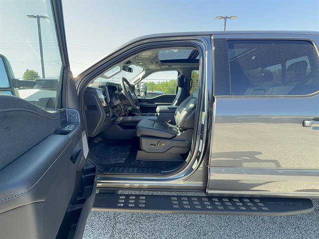 صورة مصغرة 11 لـ 2026 FORD F-350 LARIAT