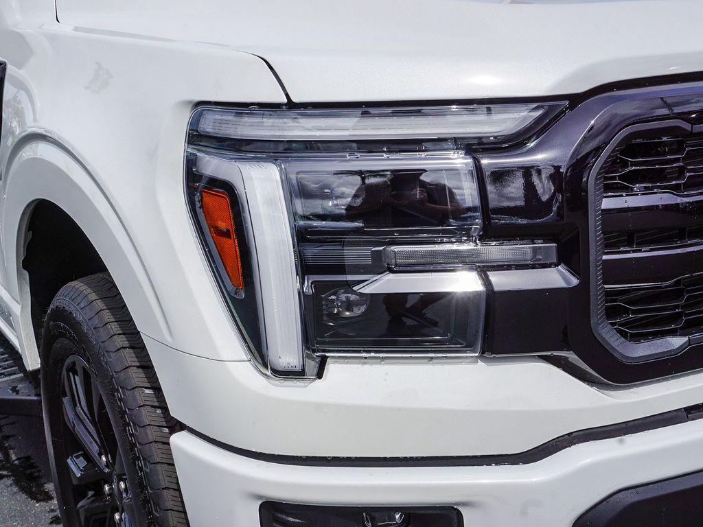 FORD F-150 LARIAT - 10
