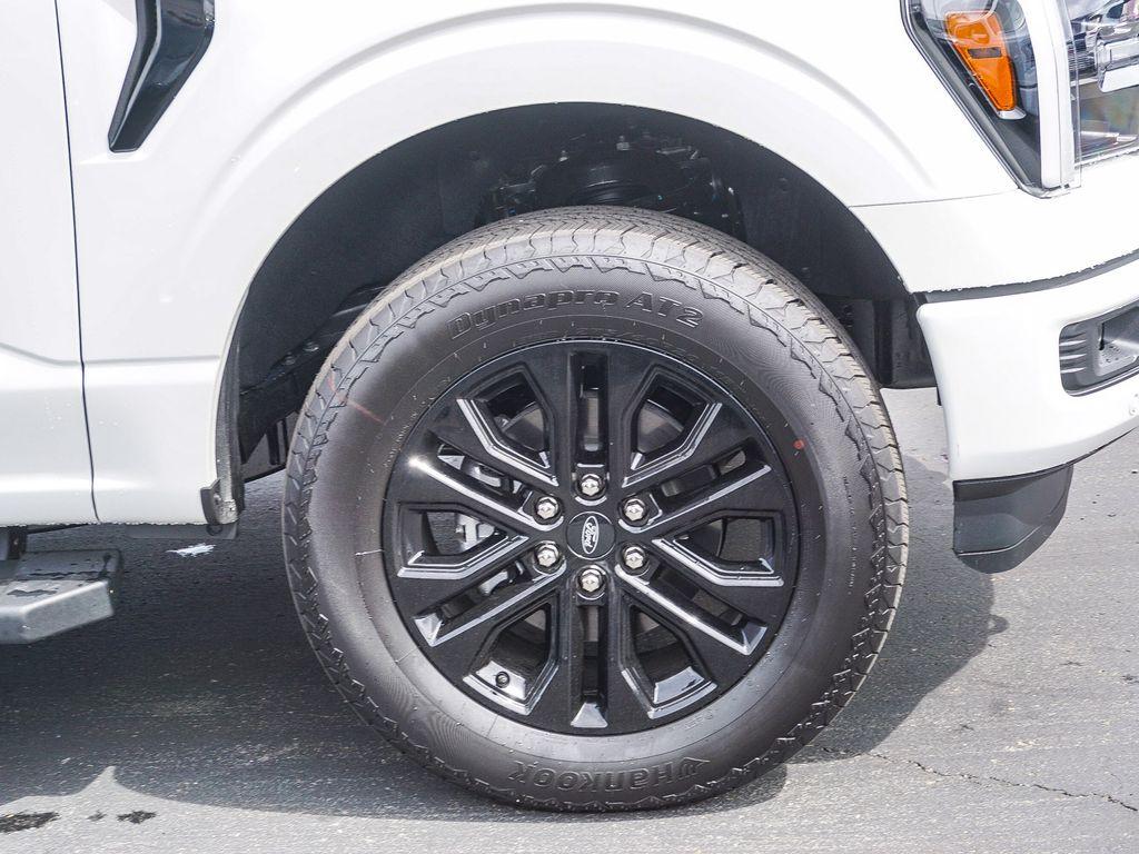 FORD F-150 LARIAT - 9