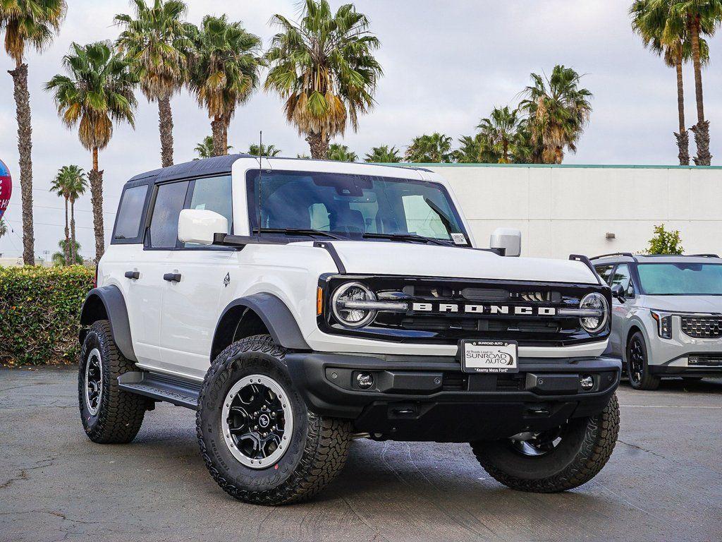 New 2026 Ford Bronco Outer Banks