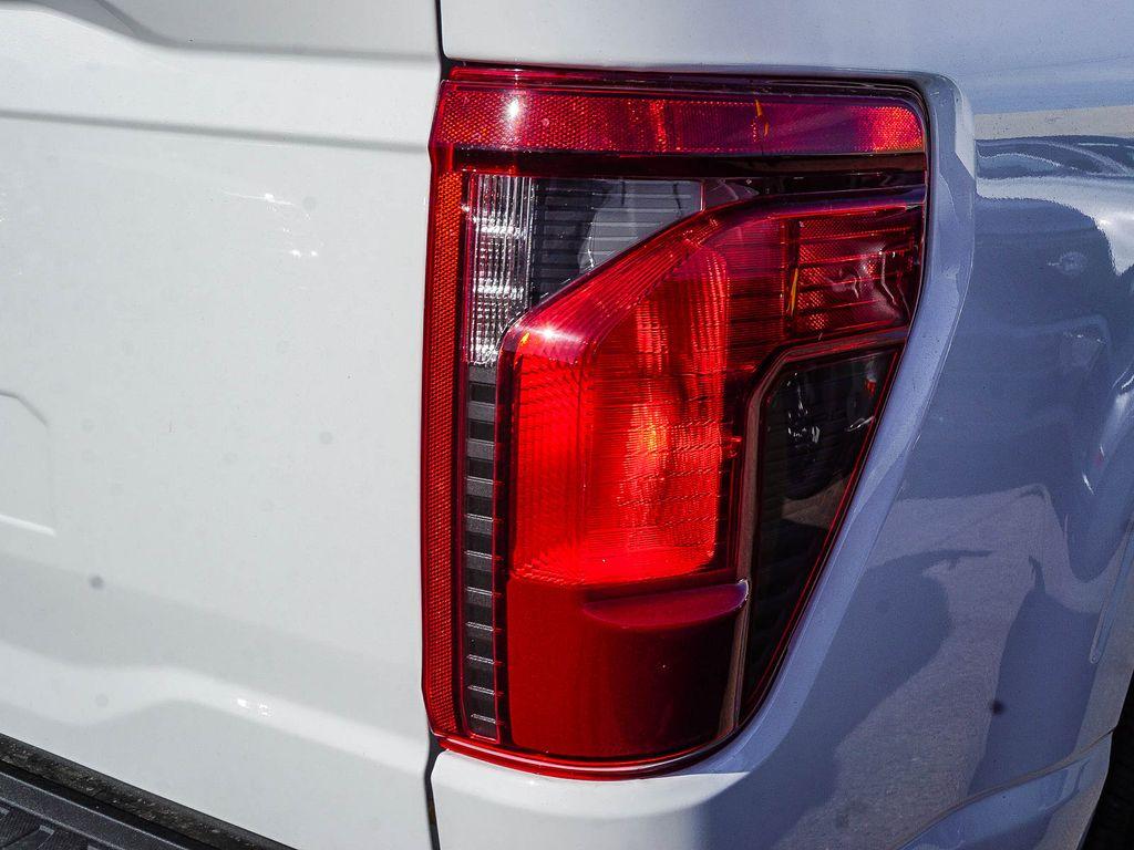 FORD F-150 STX - 7