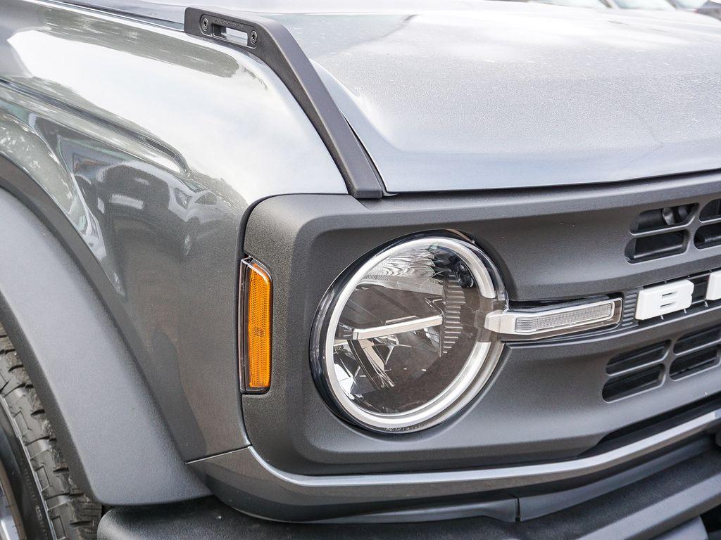FORD BRONCO - 10