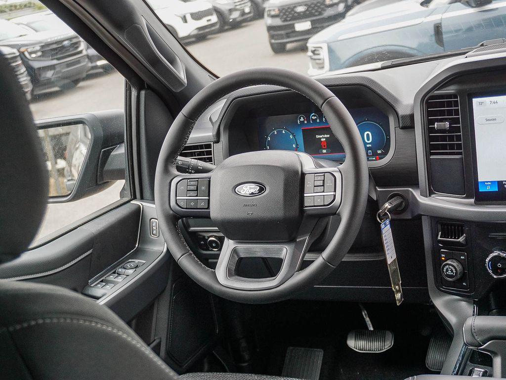 صورة مصغرة 16 لـ 2026 FORD F-150 XLT