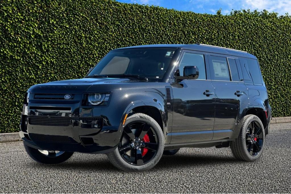 New 2026 Land Rover Defender P400 X-Dynamic SE