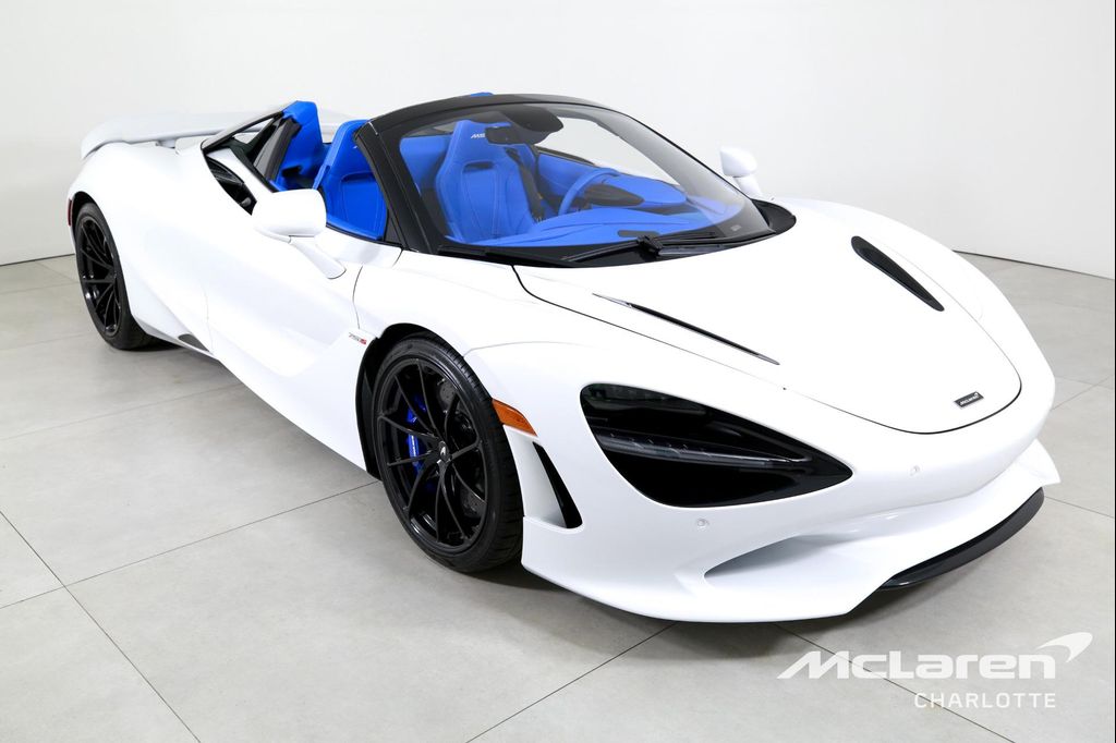 صورة 4 لـ 2026 Mclaren 750S SPIDER