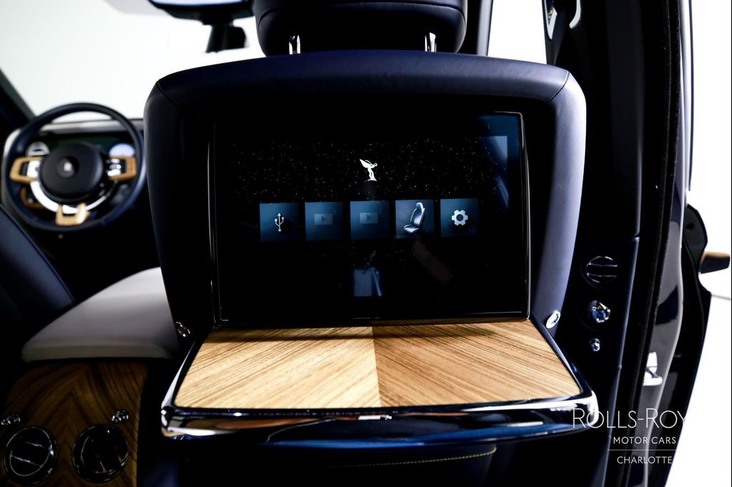صورة مصغرة 34 لـ 2025 ROLLS-ROYCE CULLINAN SUV
