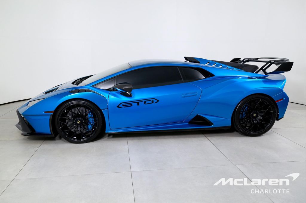 2022 Lamborghini HURACAN STO COUPE — фото 5
