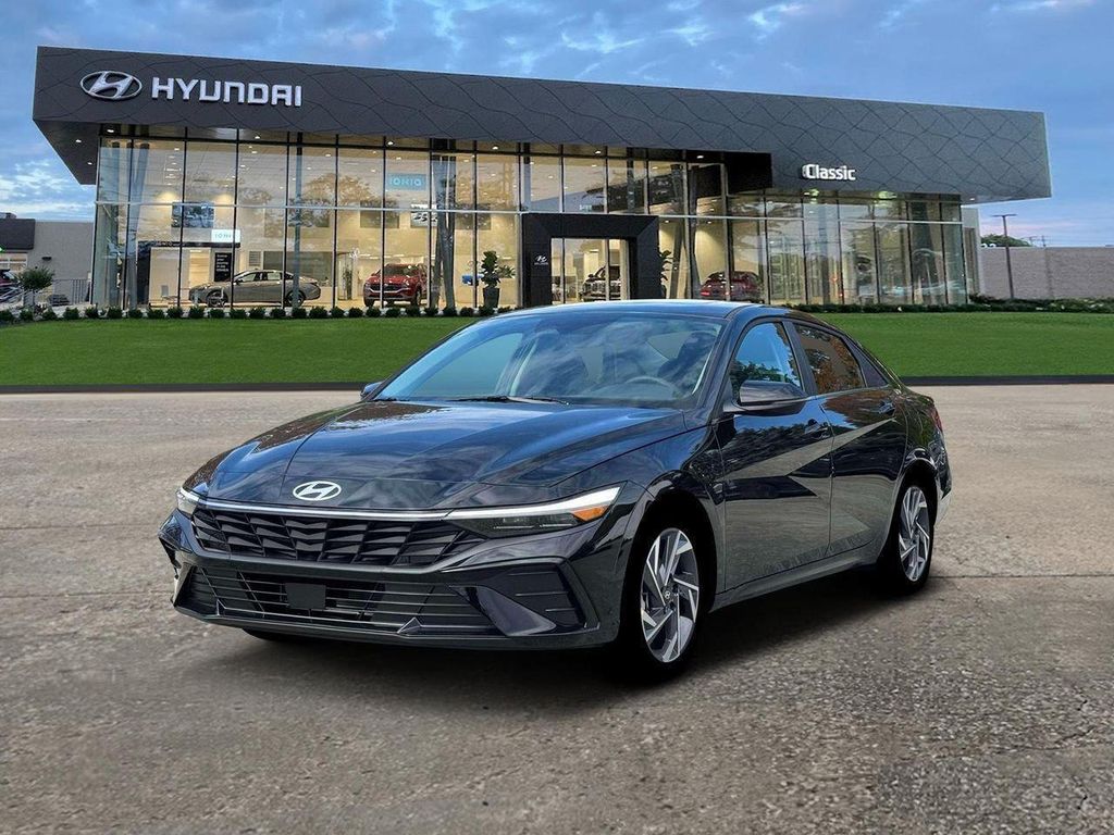 New 2026 Hyundai ELANTRA Limited