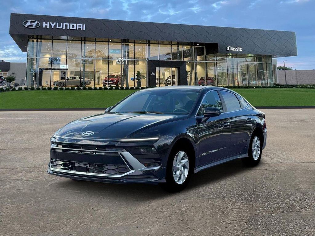New 2026 Hyundai SONATA SE