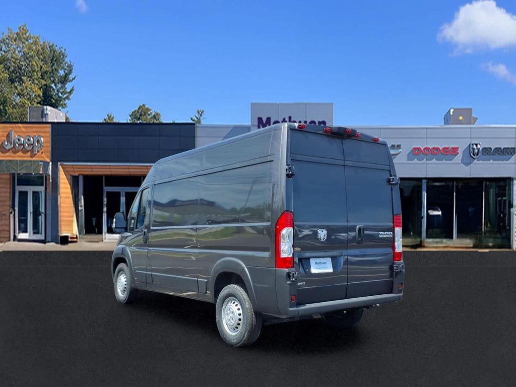 2026 RAM PROMASTER 1500 BASE — фото 4