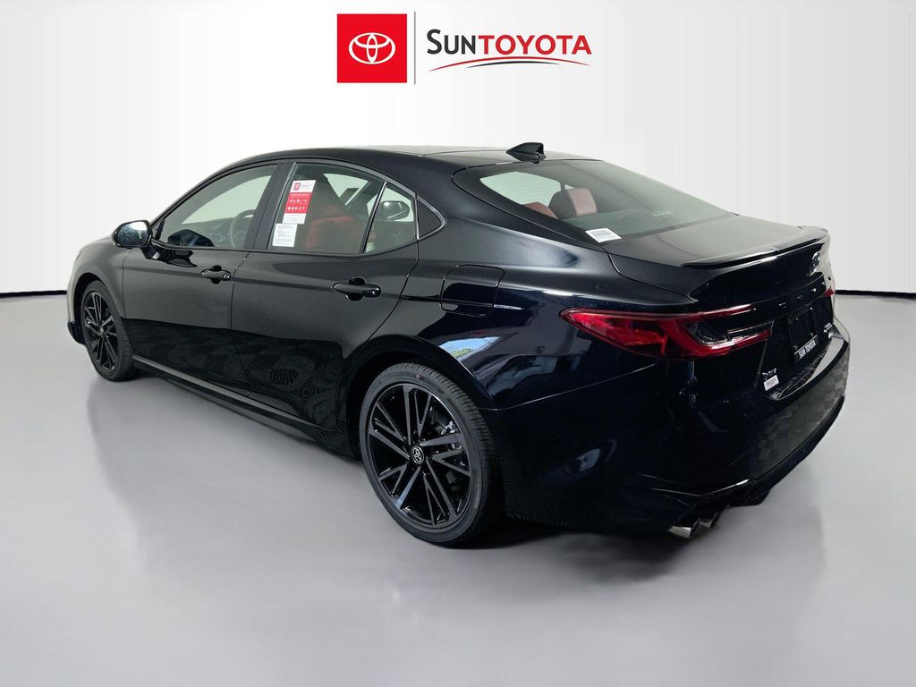 صورة 5 لـ 2026 Toyota CAMRY XSE