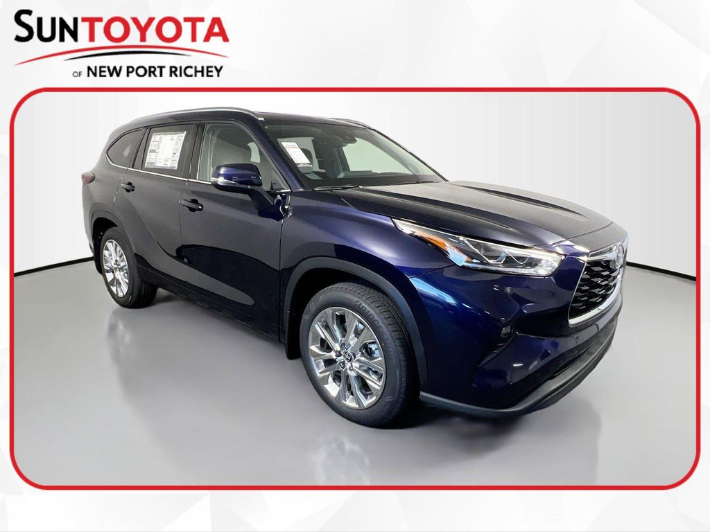 New 2026 Toyota Highlander Limited