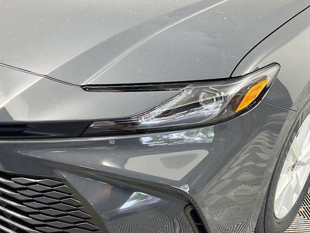 2026 Toyota CAMRY LE photo 9