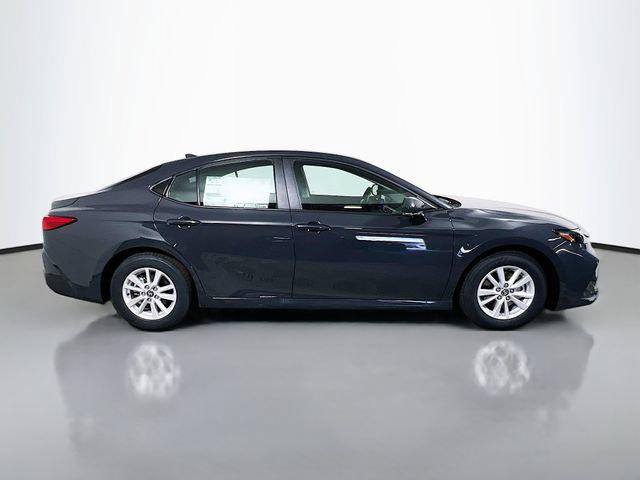 2026 Toyota CAMRY LE photo 2