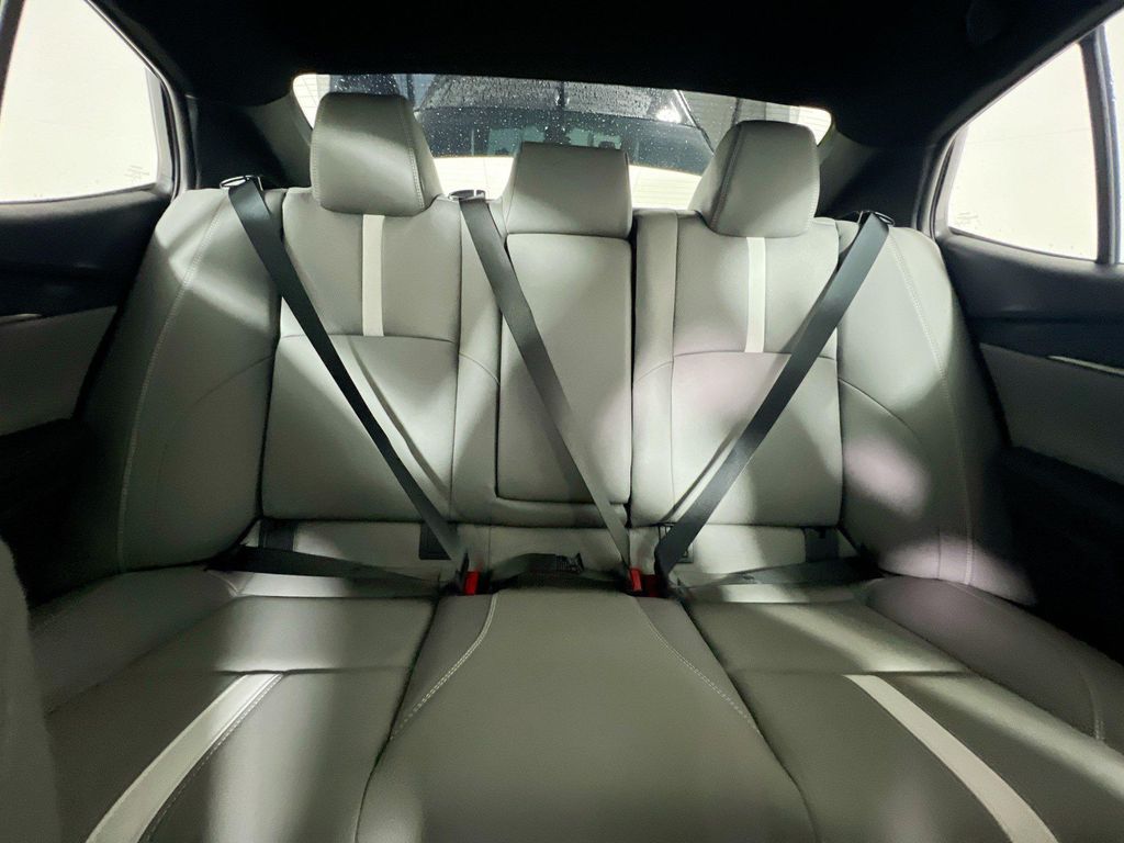 صورة مصغرة 29 لـ 2026 Toyota CAMRY SE