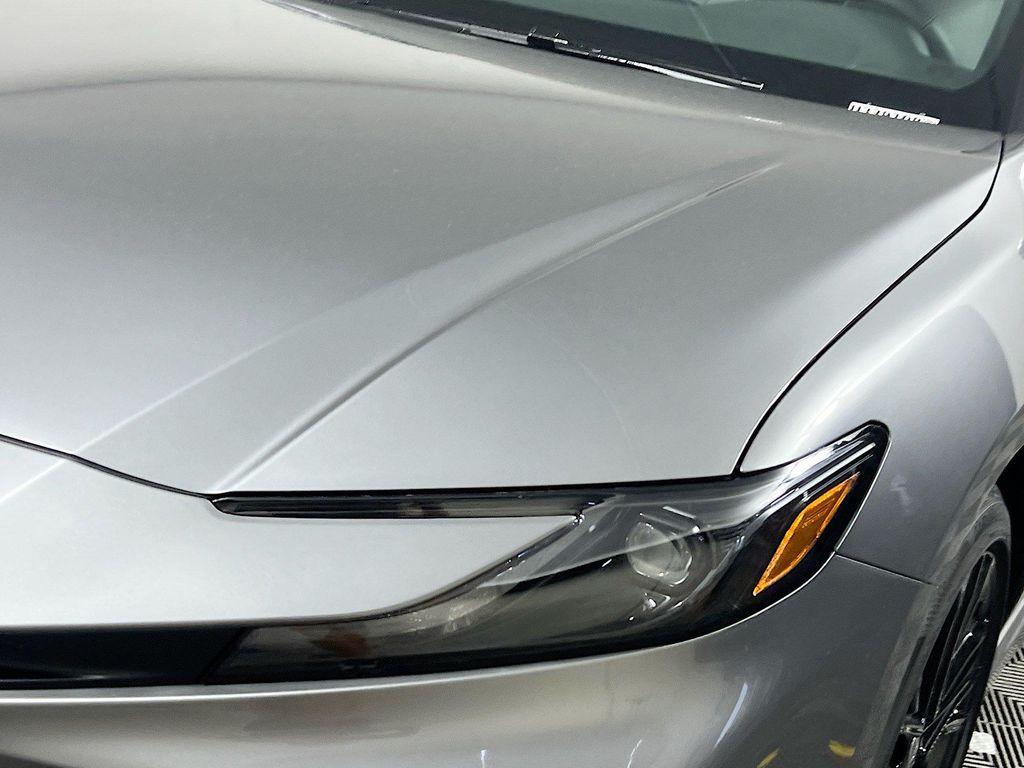 صورة 9 لـ 2026 Toyota CAMRY SE