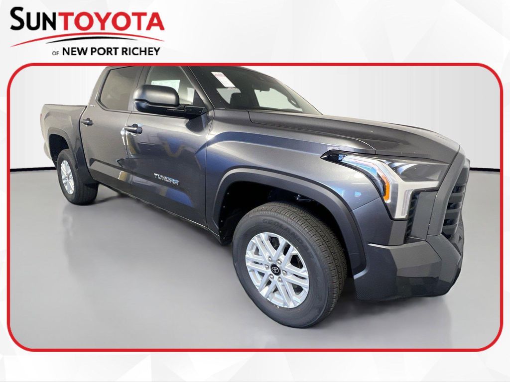 New 2026 Toyota Tundra SR5