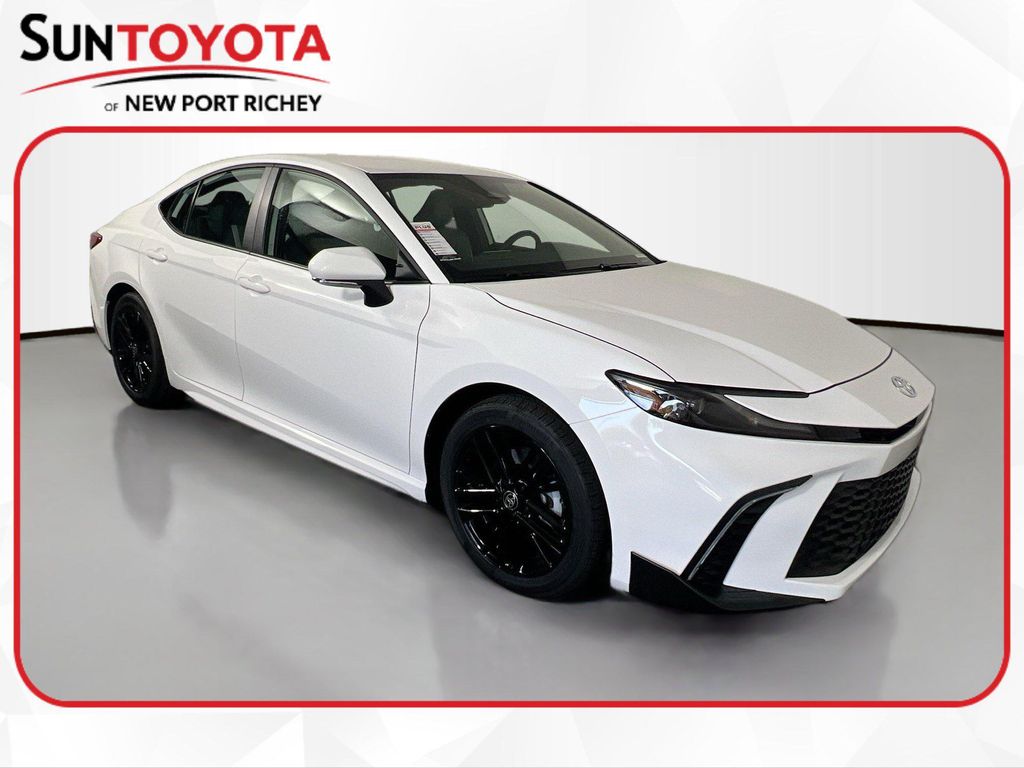 صورة 1 لـ 2026 Toyota CAMRY SE