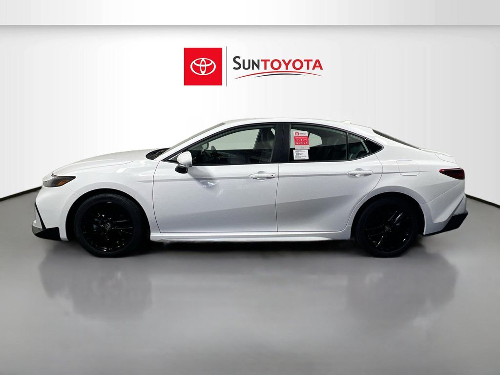 صورة 6 لـ 2026 Toyota CAMRY SE