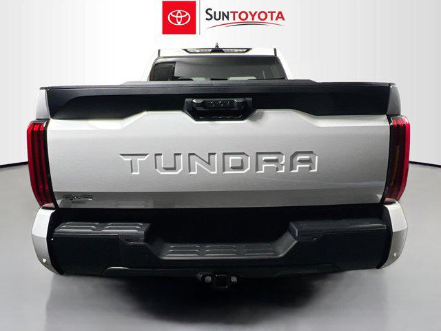 TOYOTA TUNDRA - 4