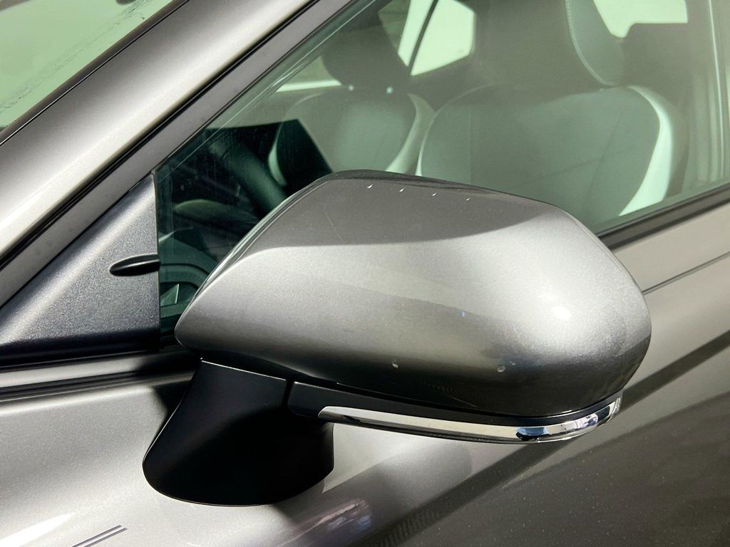 صورة 10 لـ 2026 Toyota CAMRY SE