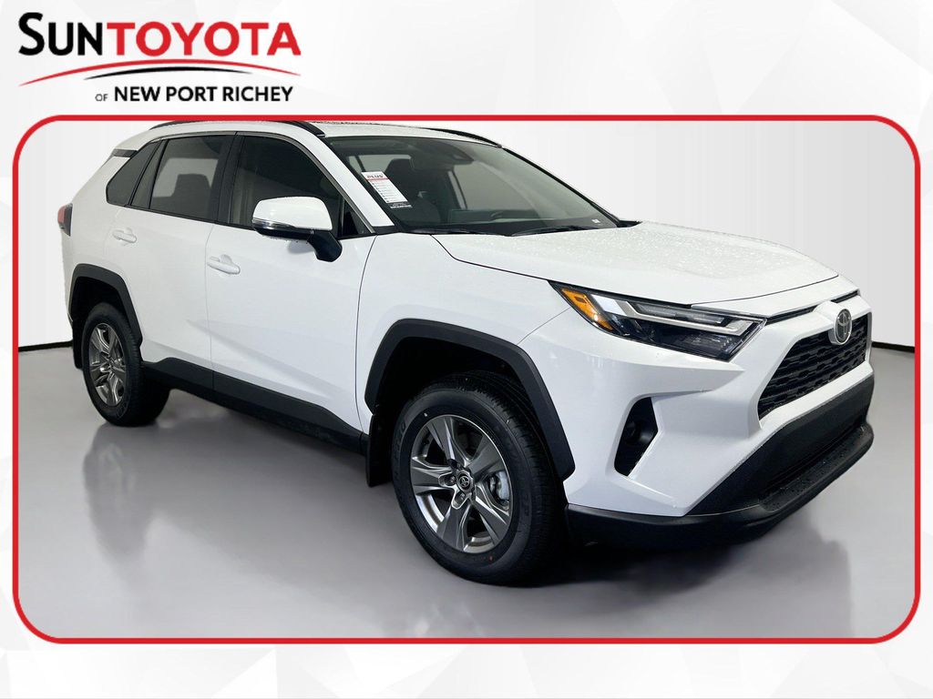 New 2025 Toyota RAV4 XLE