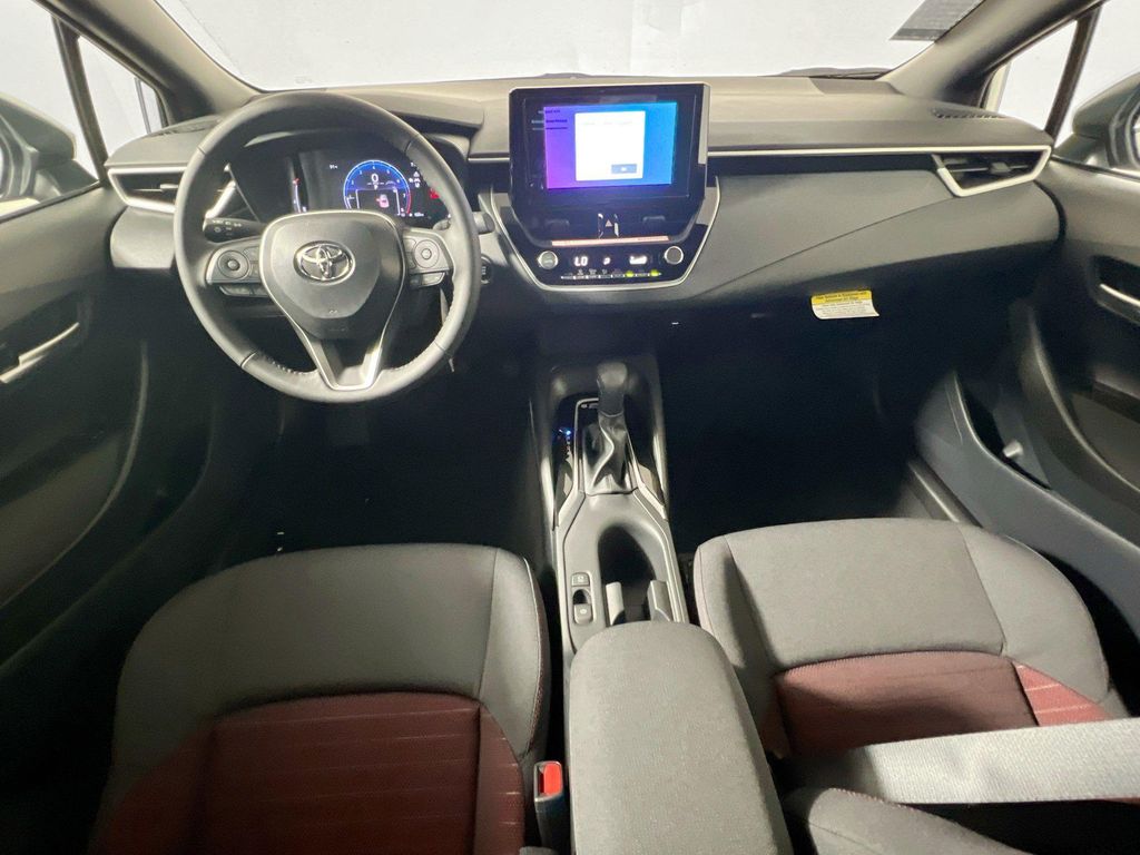2026 Toyota COROLLA SE thumbnail 25