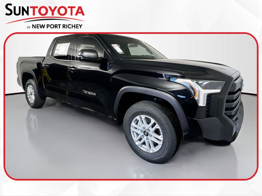 New 2026 Toyota Tundra SR5