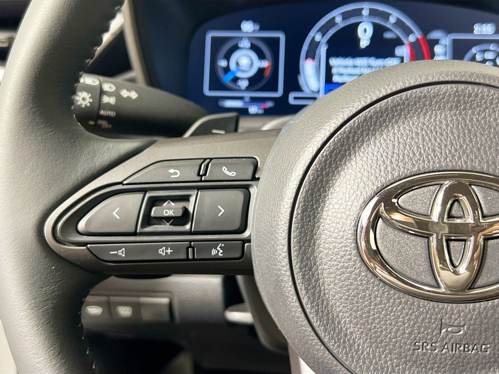 صورة مصغرة 16 لـ 2026 Toyota GR COROLLA