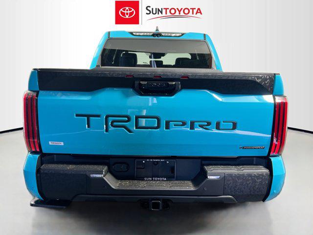TOYOTA TUNDRA - 4