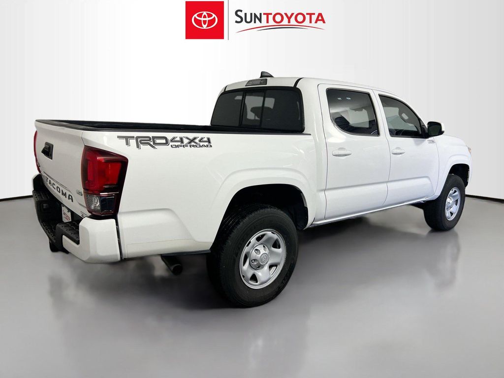 2023 Toyota TACOMA SR — фото 3