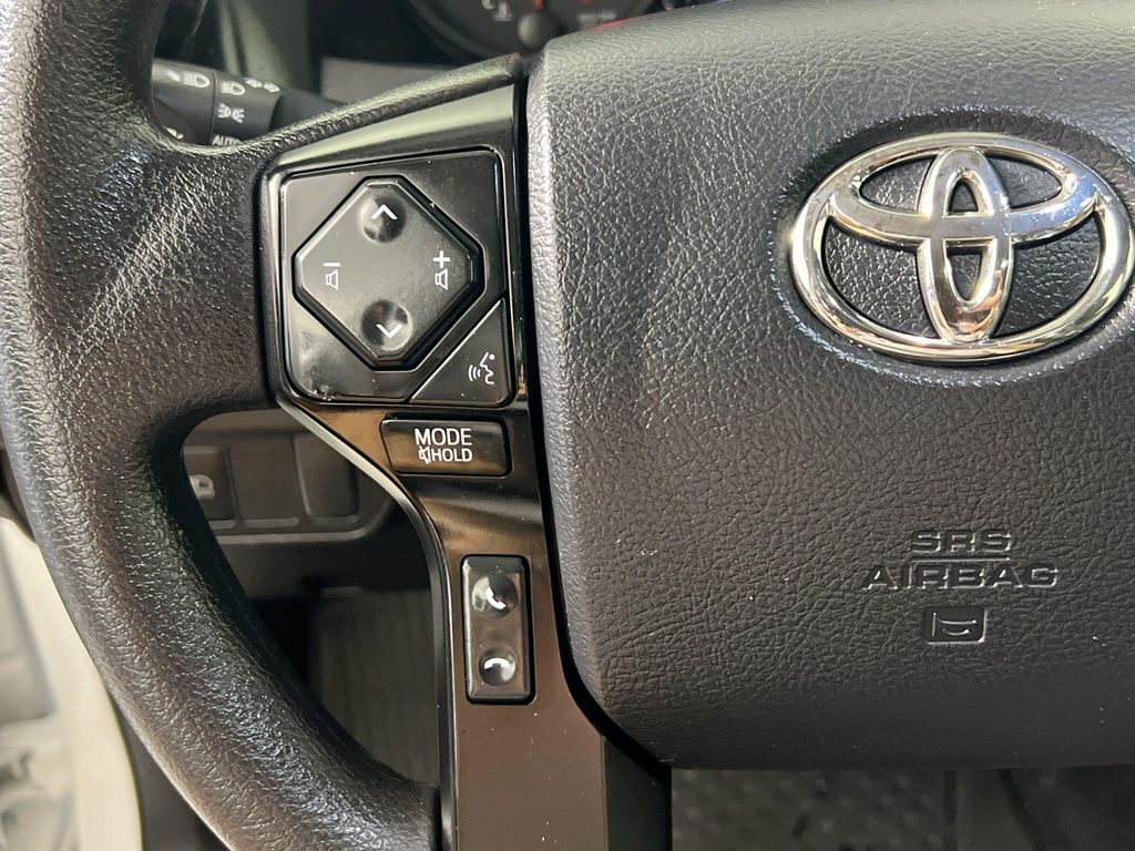 صورة مصغرة 16 لـ 2023 Toyota TACOMA SR